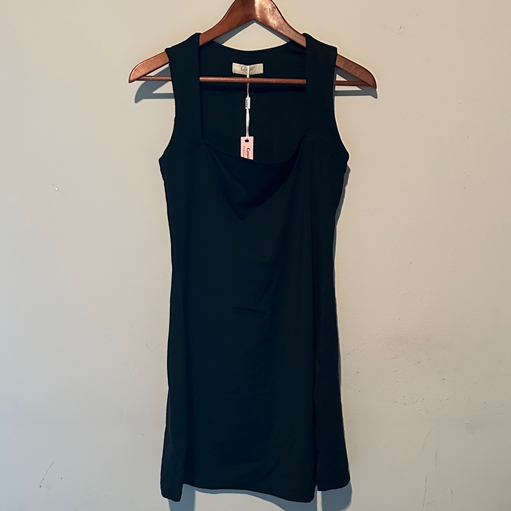 Qinsen Black Sleeveless Dress